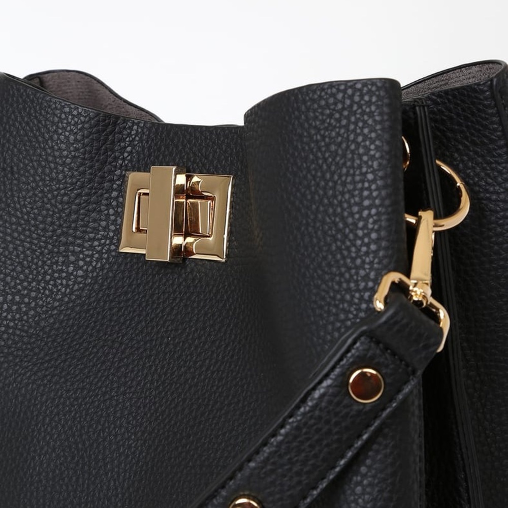 Lulu’s Chic Street Black Tote Bag - Picture 4 of 11